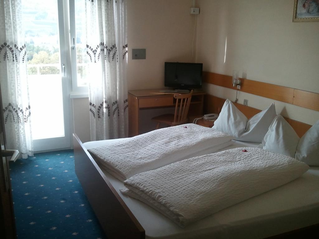Hotel Lux Merano Room photo