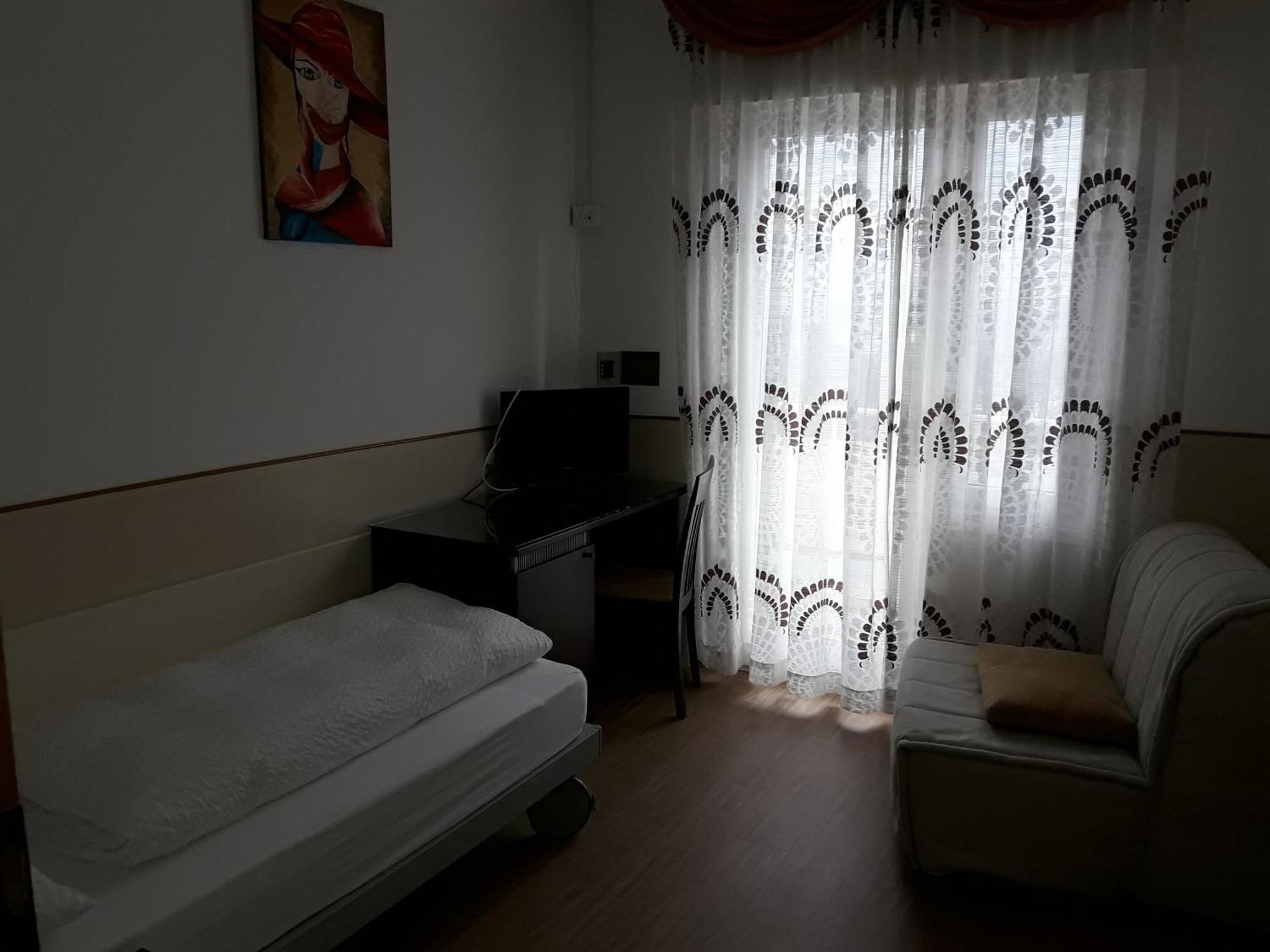 Hotel Lux Merano Room photo