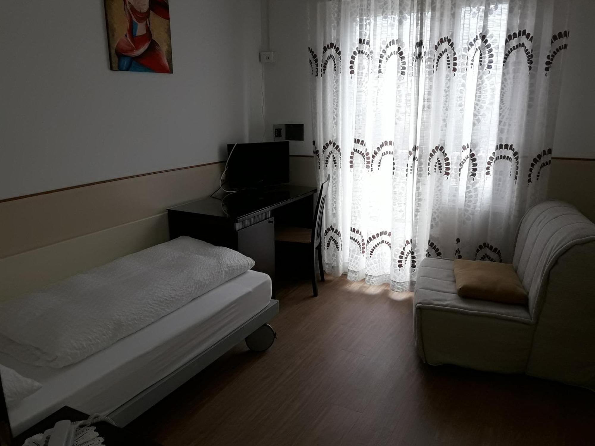 Hotel Lux Merano Room photo