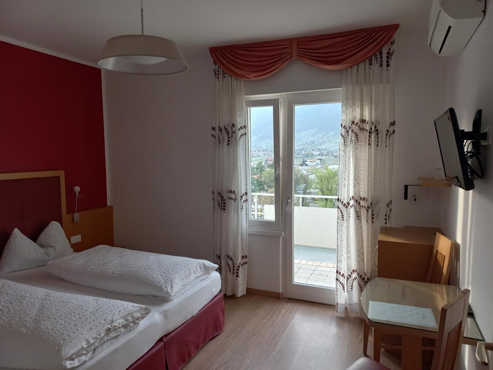 Hotel Lux Merano Room photo