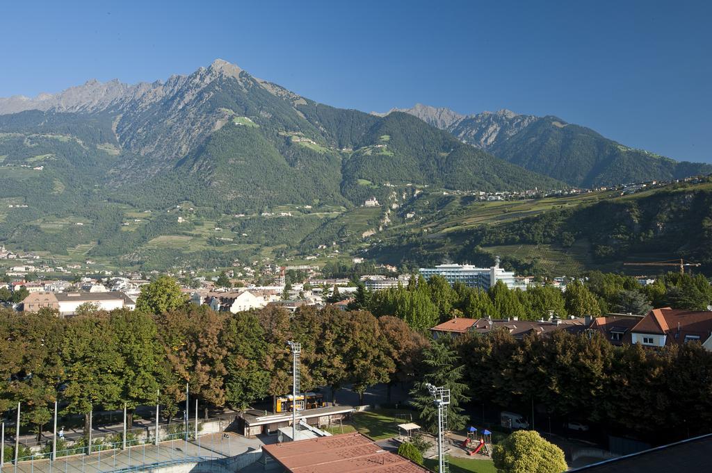 Hotel Lux Merano Exterior photo