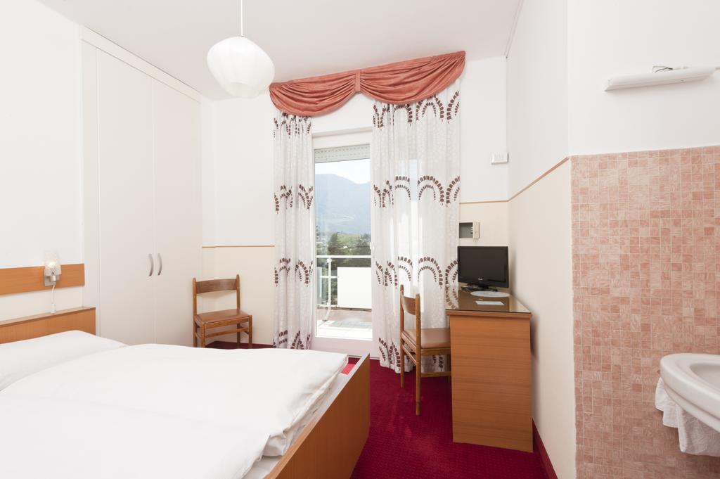 Hotel Lux Merano Room photo
