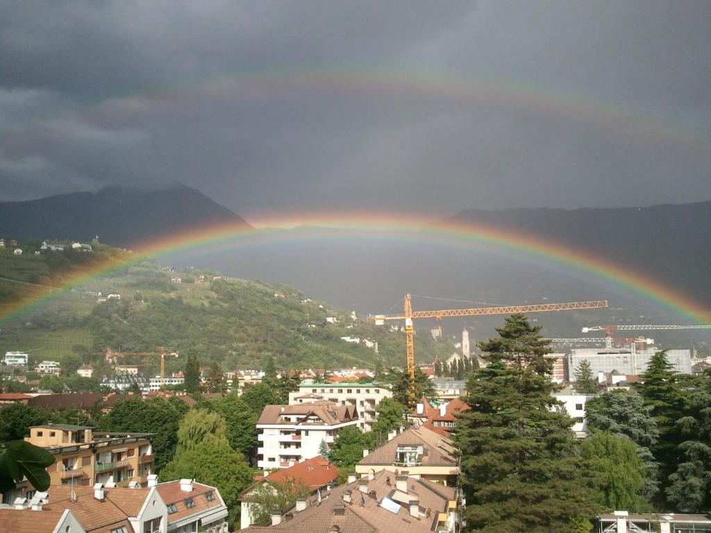 Hotel Lux Merano Exterior photo